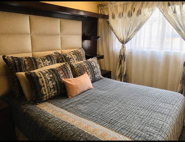 3 BEDROOM FREESTANDING FOR SALE IN VANDERBIJLPARK CE 2